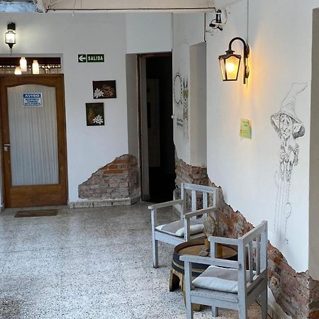 Alojamiento En El Centro De Salta - Casaguemesซัลตา ภายนอก รูปภาพ
